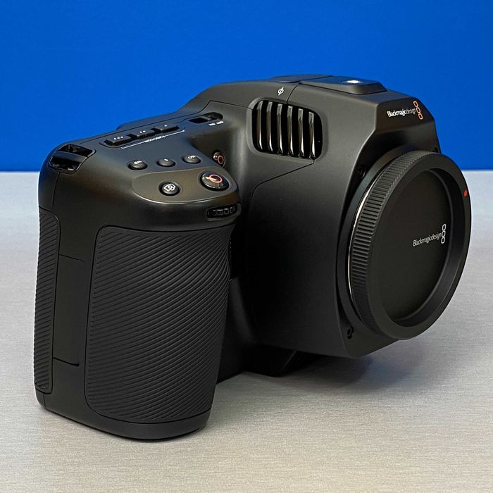 Blackmagic Pocket Cinema Camera 6K Pro