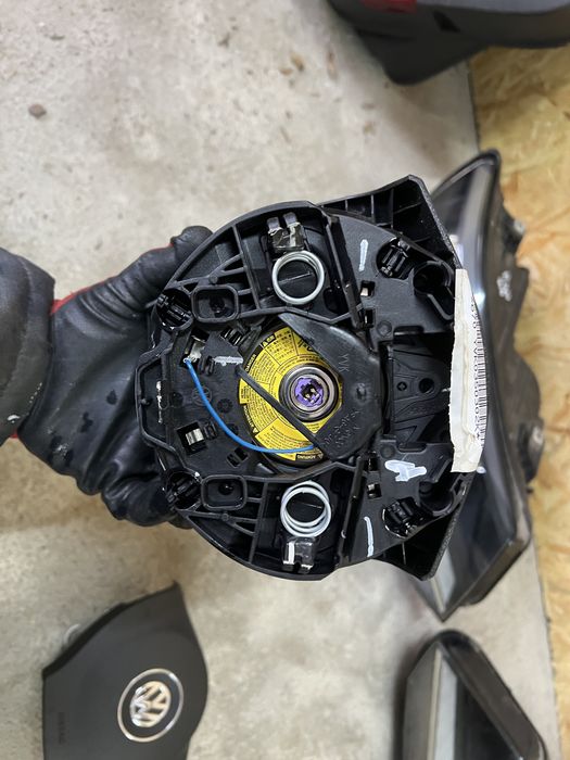 Подушка безопасності в руль  airbag VW Tiguan Passat B 7