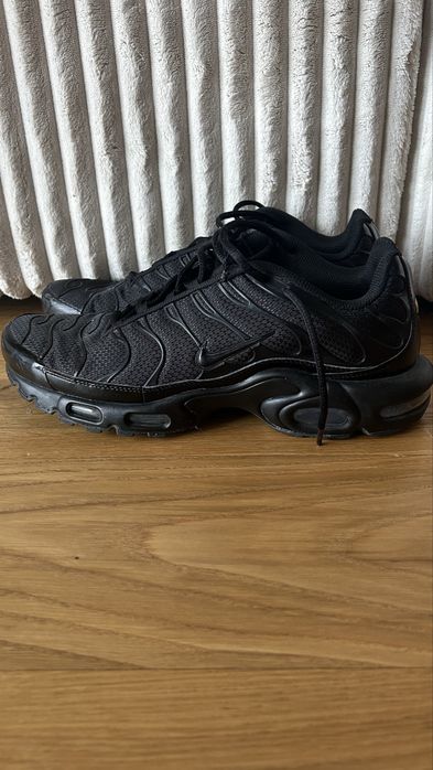 Nike Air Max Plus TN - Triple Black - Rozmiar EU 45 / UK 10