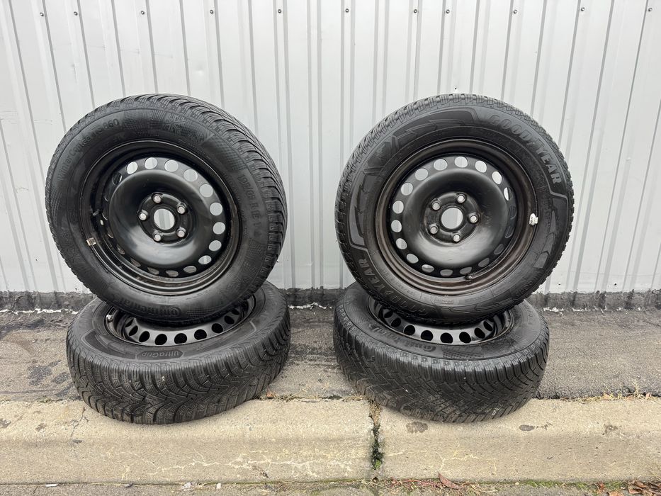Комплект дисків в сборі 195/65 R15 VW