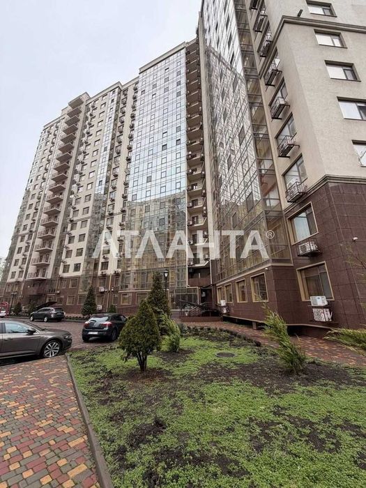 3 комнатная квартира ЖК 10 Жемчужина, мебель, техника