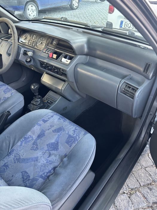 Renault Clio RT 1.2 1996 GPL