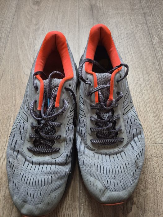Sprzedam Buty Asics 45