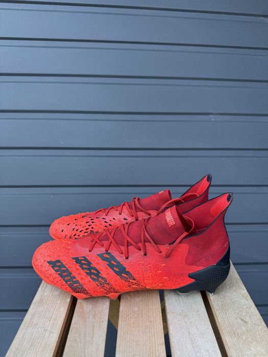 бутсы adidas predator freak - Купити товари для спорту - Ціна на