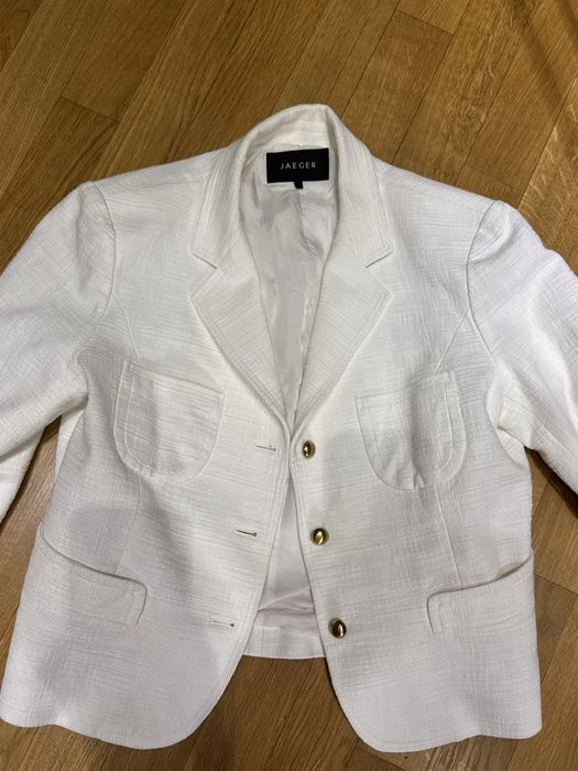 Піджак під chanel