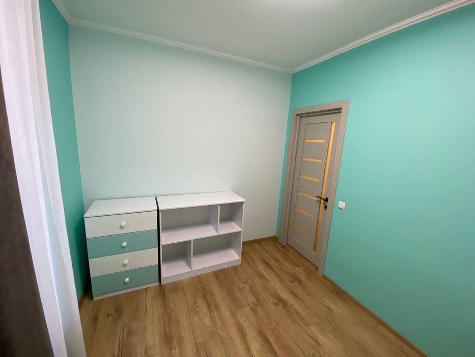 Здам 2-х кв,Святопетрівське,Б-р Л.Украінки 10-в