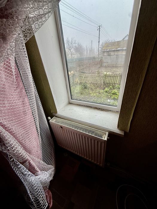 РОЗМТРОЧКА, с. Червона Камянка, 25 км від Олександрія, газове опалення