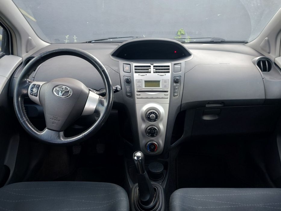 Toyota Yaris VVT-i