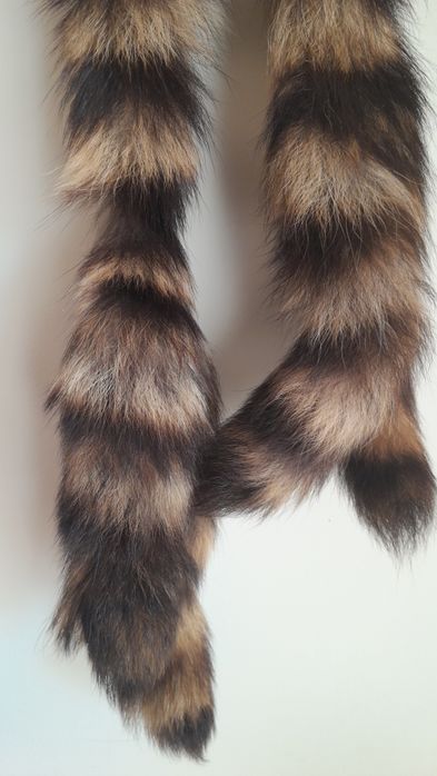 Estola em pele raposa.