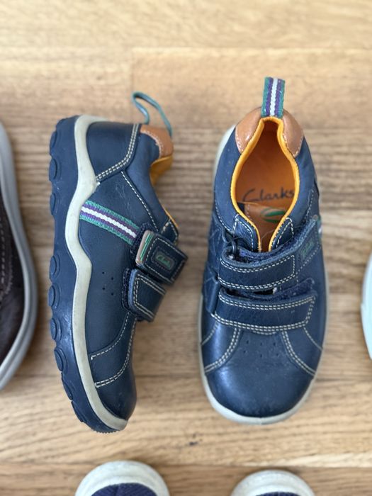 Взуття для хлопчика Clarks та Nike 25 розмір
