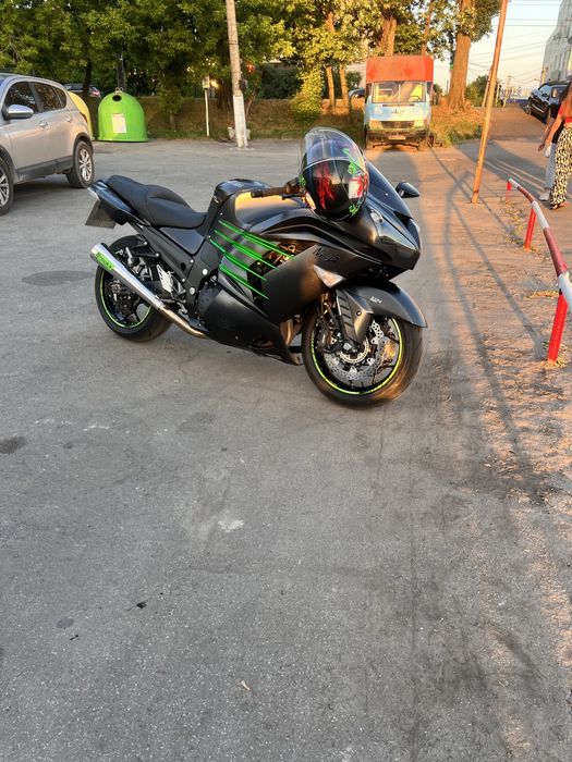 Kawasaki ZZR14H в гарному стані