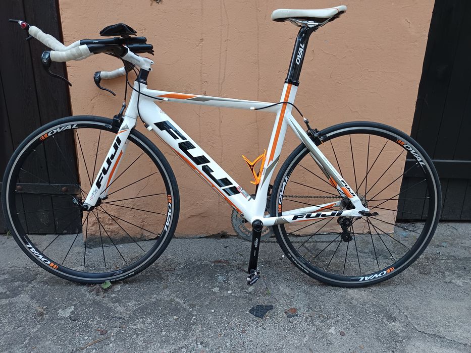 Rower szosowy Fuji Aloha 1.1 | Shimano 105 | Carbon Widelec | Rozmiar 56 | Triathlon / Szosa