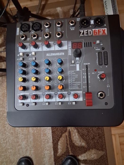 Mikser Allen heath Zed 6 fx