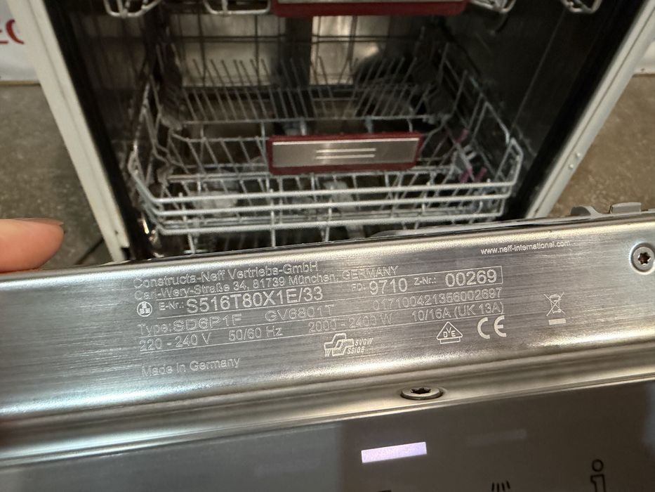 Посудомийна машина Neff S516T80X1E з Німеччини