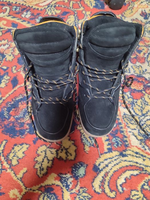 Продам ботинки DCSHOECOUSA б/у