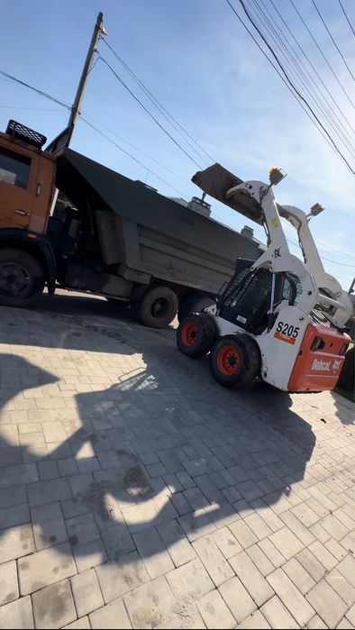 Погрузчик вывоз мусора строймусор бобкет камаз зил самосвал