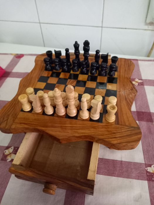 Xadrez com gavetas. VENDIDO