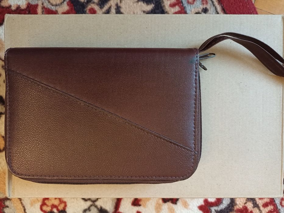 Чоловіча  кросбоді  сумка через плече сумка барсетка натуральна  шкіра