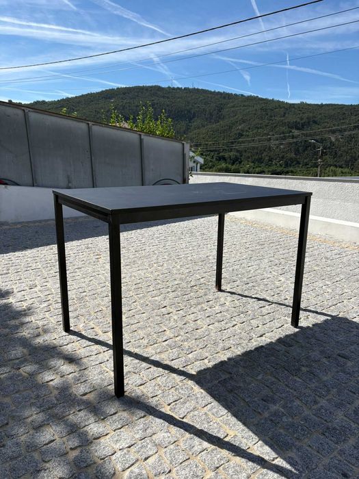 Mesa Preta