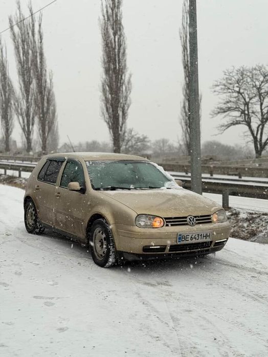 Продам Volkswagen Golf 4 1.4