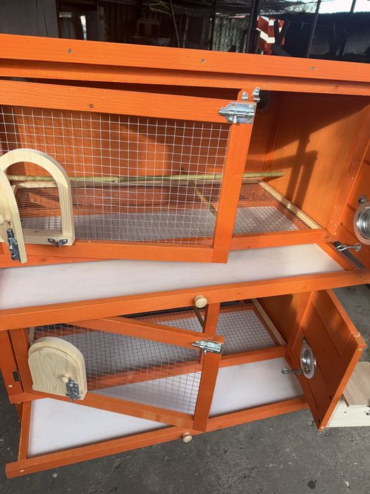 Gaiola / Coelheira / Viveiro de Dois Andares