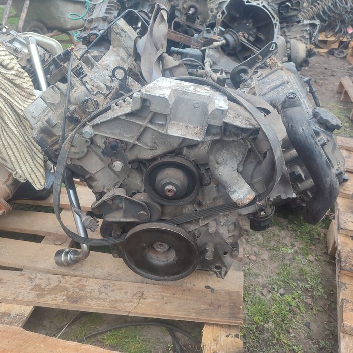 Двигун 3.0 Z7XU Renault laguna