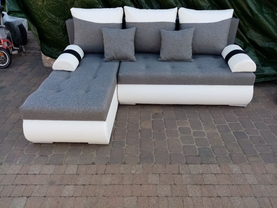 Narożnik Bodo bez boków. Pojemniki.