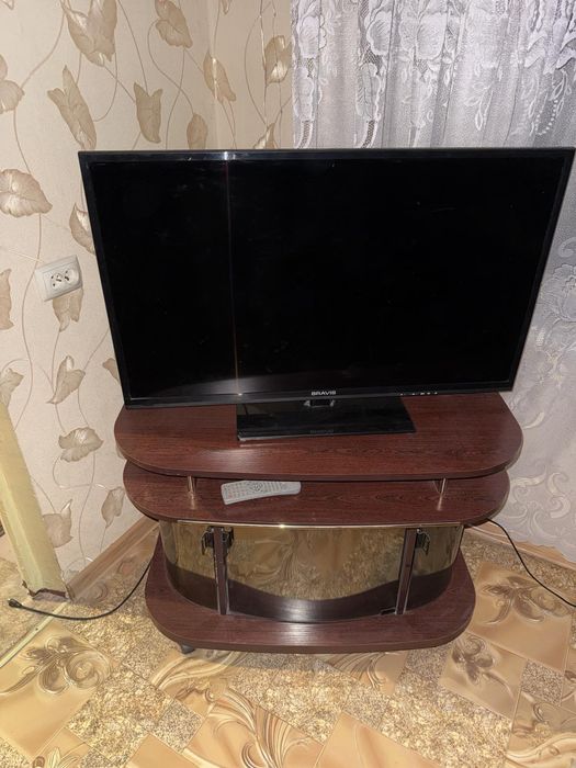 Телевизор BRAVIS