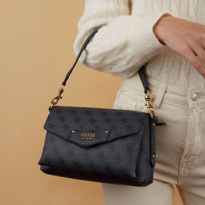 Сумка через плече GUESS