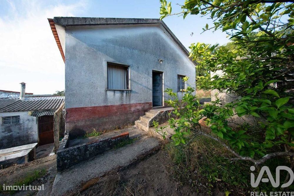 Andar de moradia T2 em Lousã e Vilarinho de 60 m2