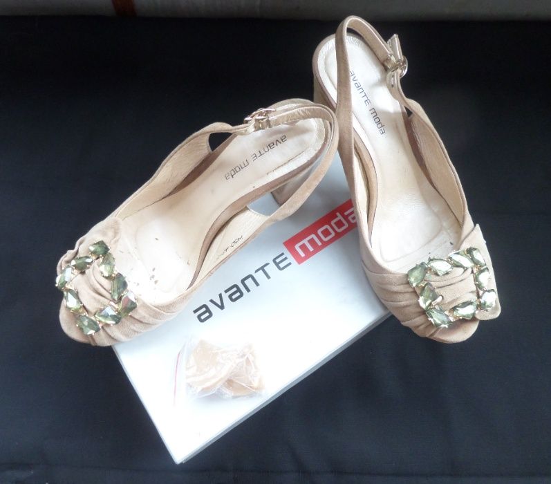 Босоножки замшевые бежевые нюдовые на каблуке Avante Moda, туфли 38р-р