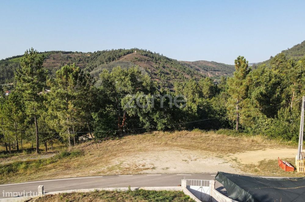 Terreno Urbano de 2433m2