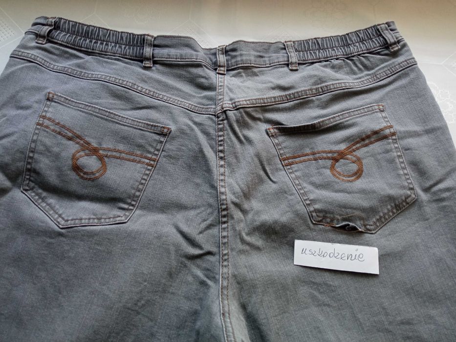 Simple damskie spodnie jeans r 54/26 pas 112-122cm