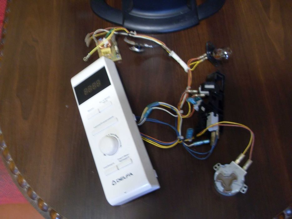 Микроволновая печь MD201DW - запчасти.