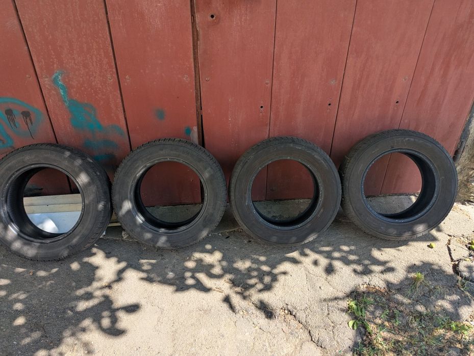 Летняя резина 185/65R14  4 шт ( цена за всё )