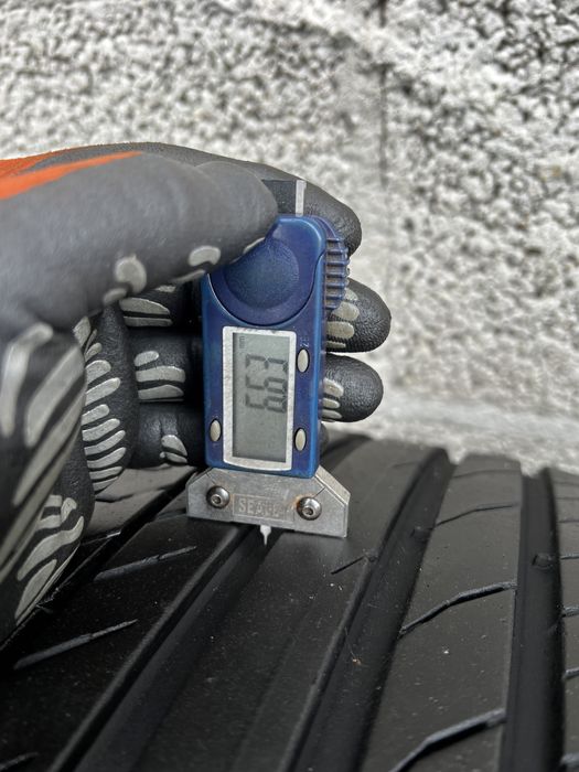 Oryginalne Koła R18 5x108 Ford Kuga Letnie 235/50/18