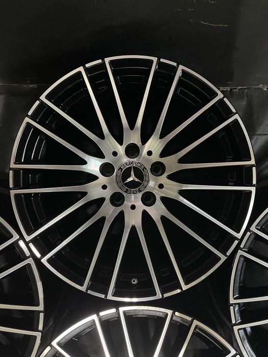 Диски R18 5x112 Et40 7.5J. Mercedes W206 W205 W204 W447 V-Class Viano
