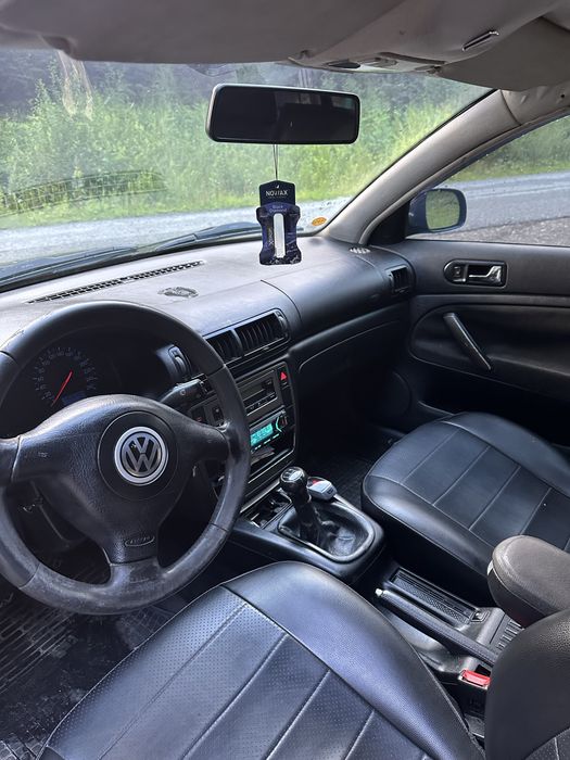 Passat b5.        .