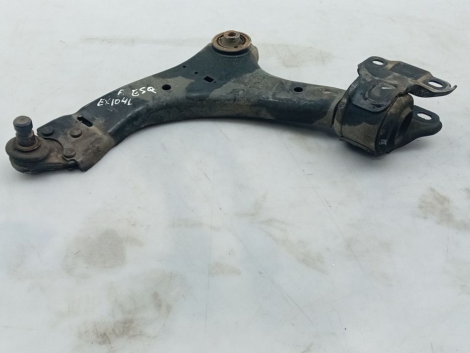 Braço de suspensão frente esquerdo VOLVO V60 I Cross Country (157)