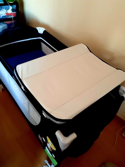 Caminha de bebé maravilhosa com colchão  em otimo estado.