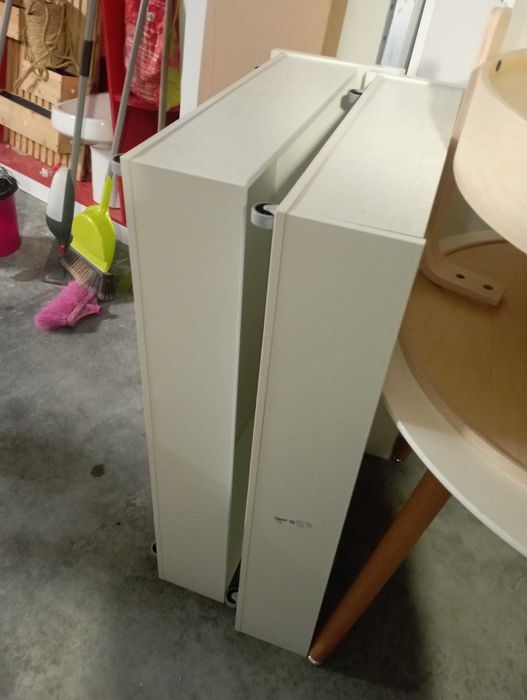 Cama de casal MALM com 4 gavetas e colchão. como nova.