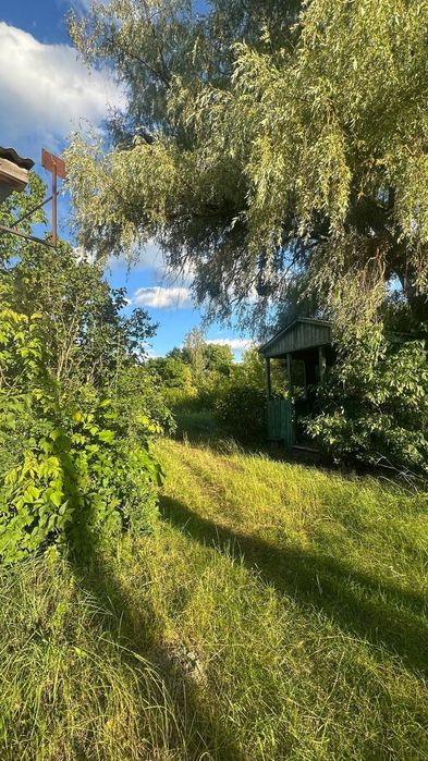 Виробничо-промисловий комплекс із земельною ділянкою