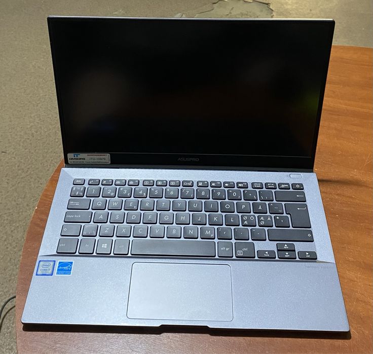 Ноутбук Asus B9440U 13.3"/8GB RAM/128GB SSD/i7-7500! N1698