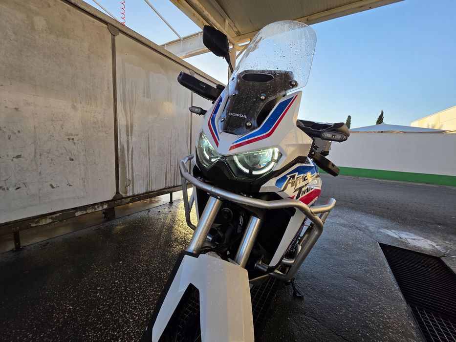 Honda Africa Twin 1100 DCT (2021) | 16 Meses Garantia Oficial Honda | Full Extras