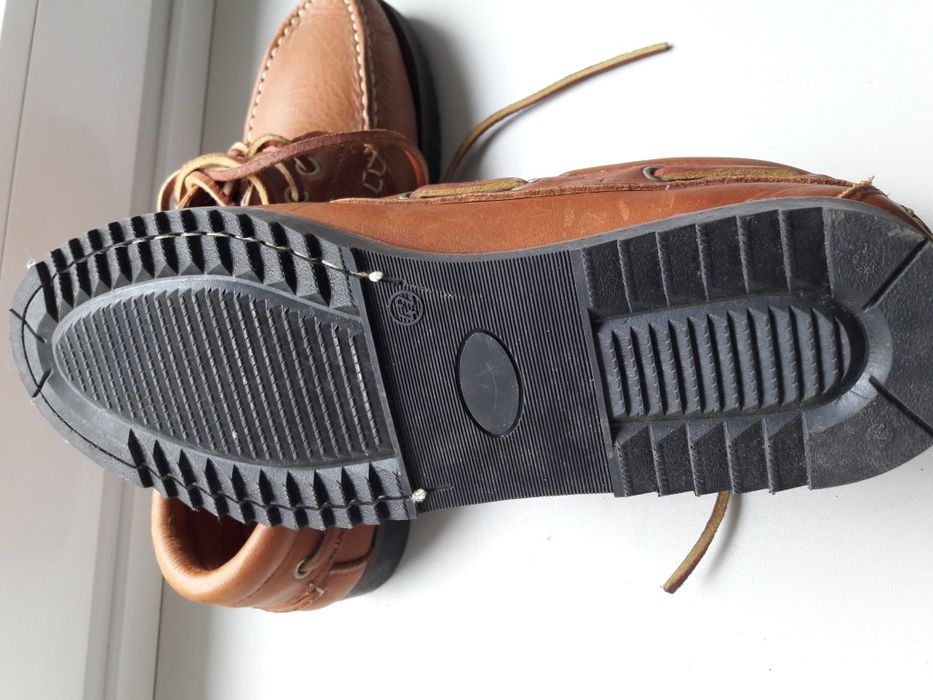 Buty męskie SKÓRA rozmiar 41 oryginalne z  włoskiej manufaktury.