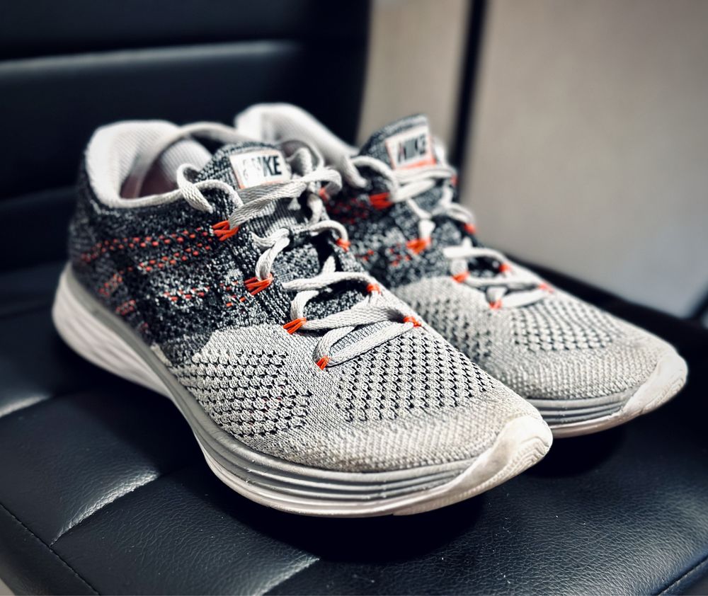 Nike running neutral ride soft 650 Olx