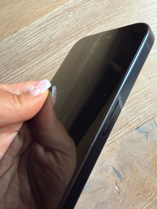 iPhone 15 Pro 256 GB granatowy