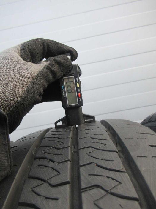 ALU+Opony Lato R17 VW T5, T6, MULTIVAN 8mm   4133