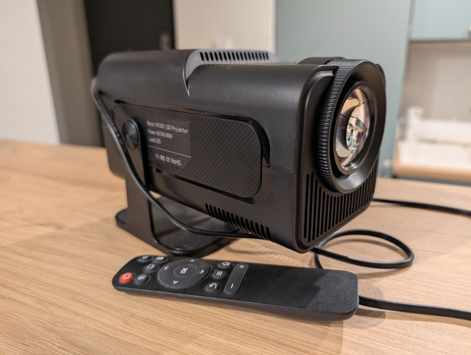 Projektor Magcubic HY320