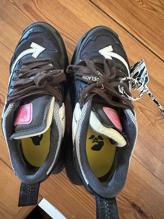 Tênis Off-White tamanho 38 – quase novo